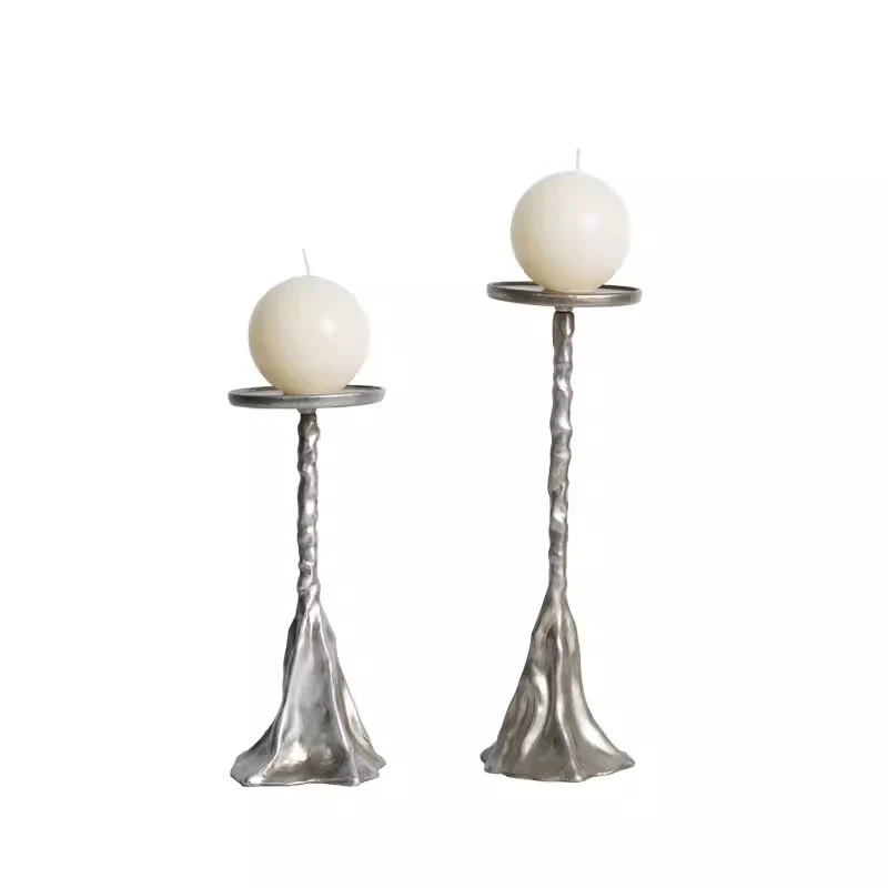 Elegante dekorative runde Kerze