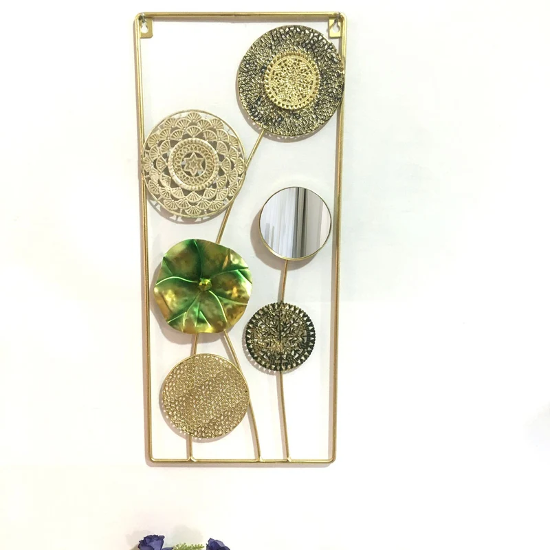 Dekorative Metallwandkunst mit tropischem Blatt- und Spiegeldesign Karnz