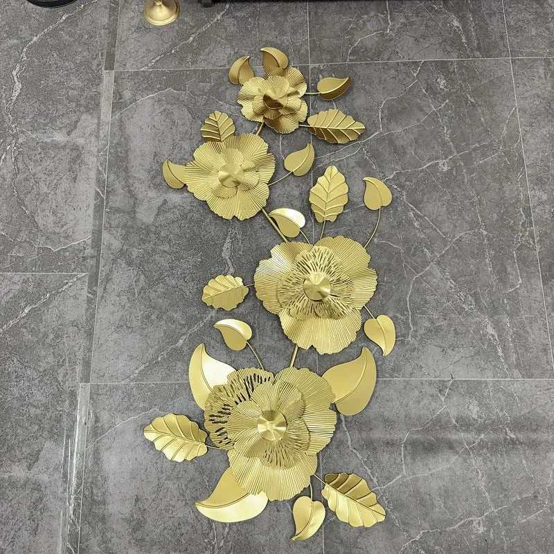 Dekorative Metallblumen Wandskulptur Karnz