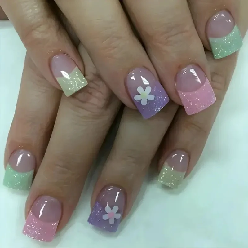 Dekorative französische Spitze Nagelkunstverzierungen Karnz