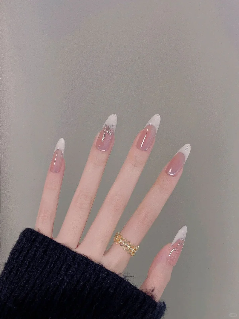 Dekorativer 3D Nagelkunst-Kit Karnz