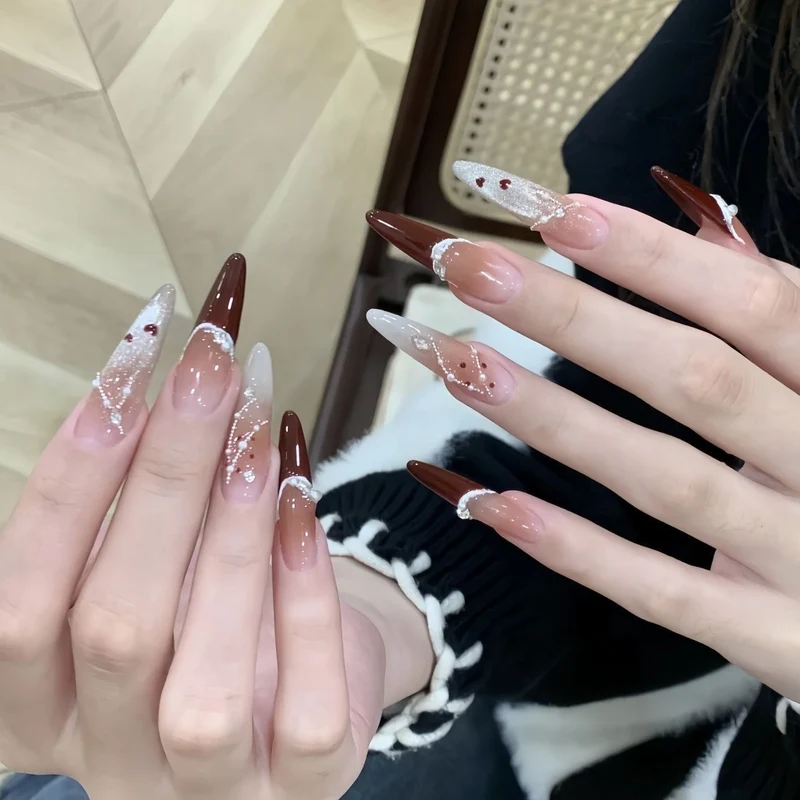 Dekorativer 3D Nagelkunst-Kit Karnz