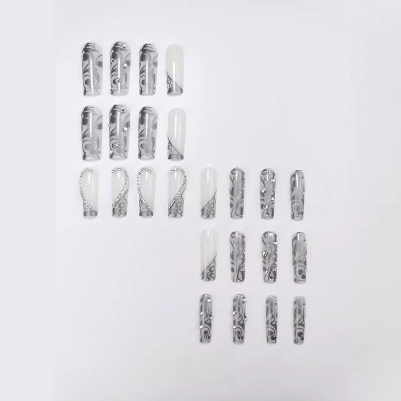 Dekorative 3D Nagelkunst Verbesserungen Karnz