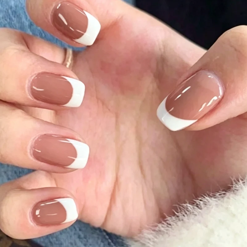 Chic Französische Tip Nagelverstärkungen Karnz