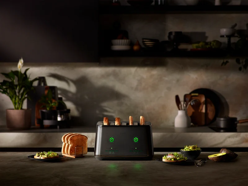 Breville The Eye Q 870 Auto 4 Slice Noir Launch Edition Toaster