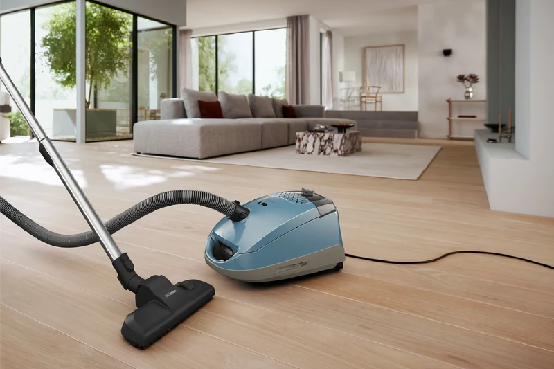 Miele Guard S1 Bagged Vacuum Nordic Blue