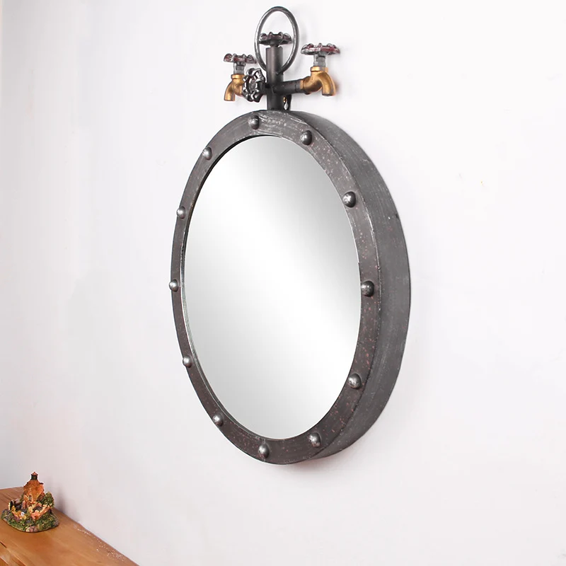 Industriell-Style Rundwandspiegel mit Vintage-Rohrdesign Karnz