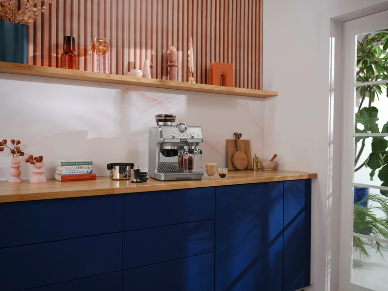 DeLonghi La Specialista Arte Evo with Cold Brew Coffee Machine