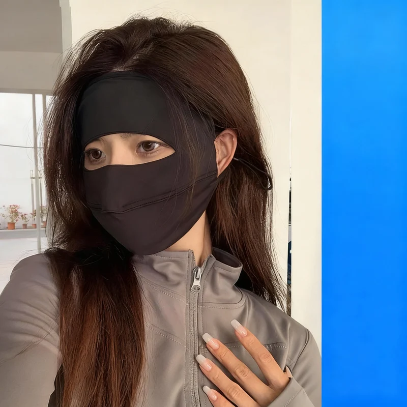 Gesichtsmaske mit UV-Schutz und Windschutz