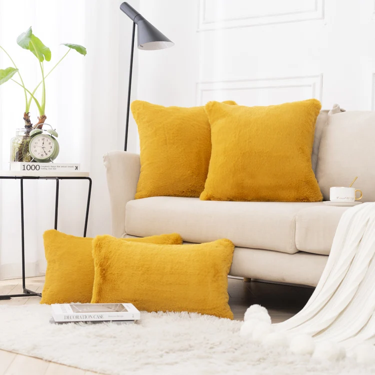 Plüsch-Faux-Fur-Quadrat- und Lendenkissen-Set mit weichem Mikrofaser-Rücken