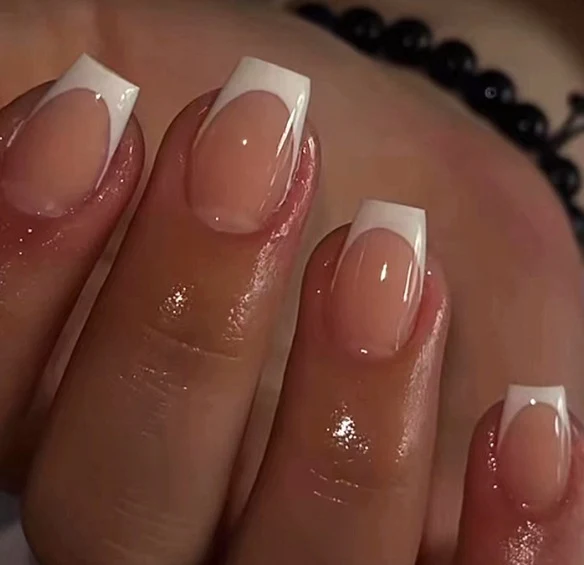 Französische Tipp Acryl-Nagelverlängerungen Karnz