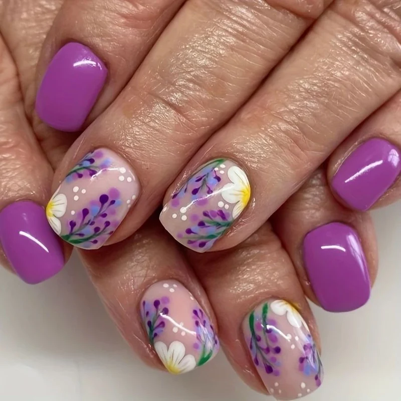Blumenmuster-Nagelkunst-Set Karnz