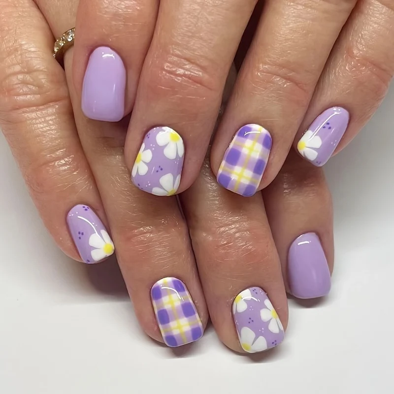 Blumenmuster-Nagelkunst-Set Karnz