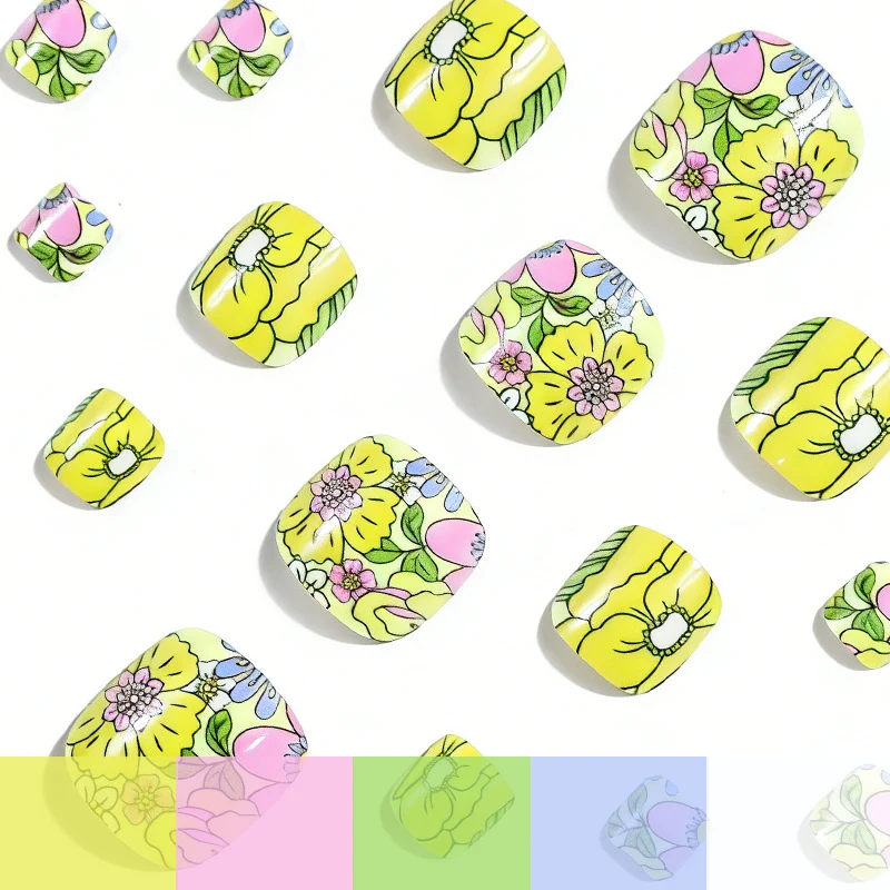 Floral Pediküre Nagelkunst Karnz