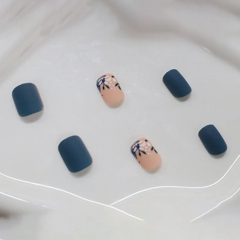 Floral Nail Art Set Karnz
