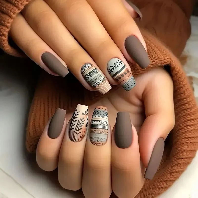 Geometrisches Muster Nagelkunst Design Karnz