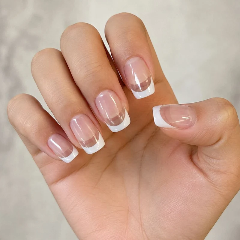 Elegante Französisch Tipp Acryl-Nagelerweiterungen Karnz 1789915565