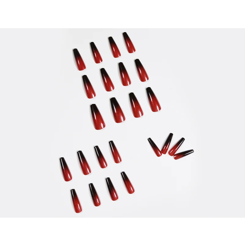 Elegante Stiletto-Nagelverzögerungen Karnz