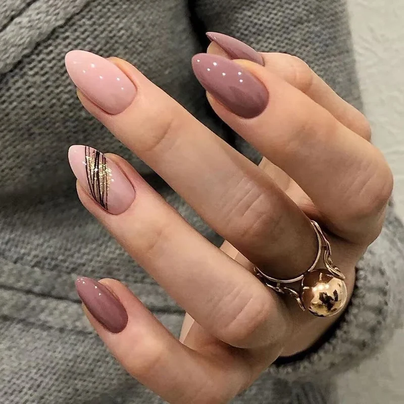 Elegante Stiletto-Nagelverlängerungen Karnz 1789915940