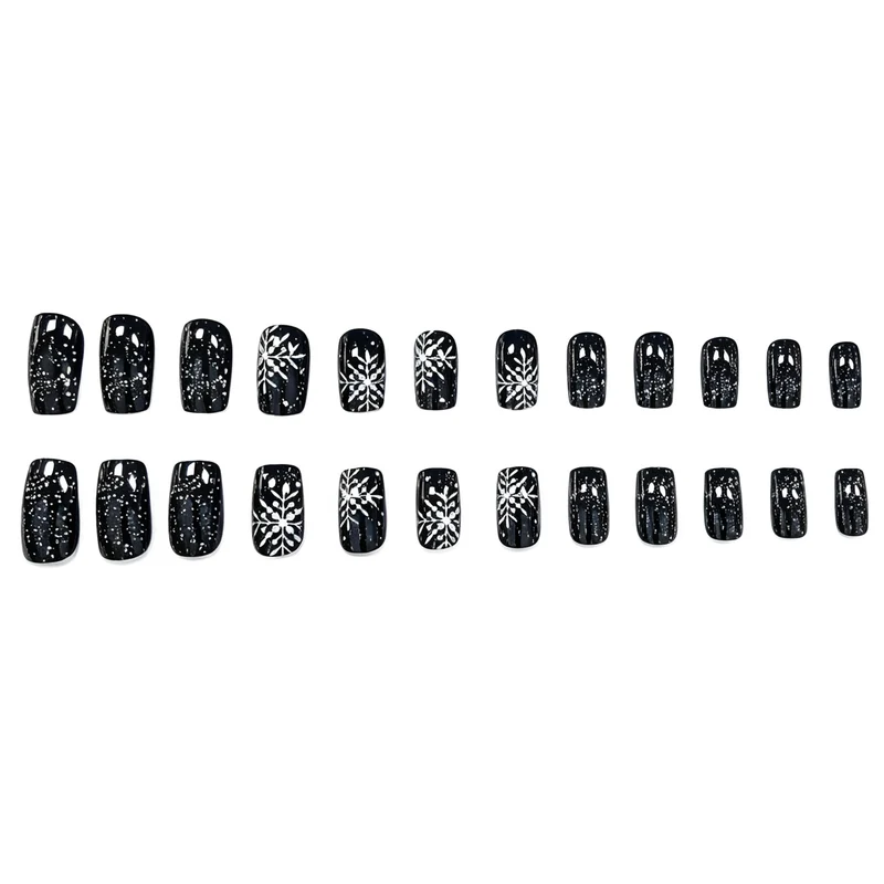Festliche Schneeflocken Nagelkunst Karnz