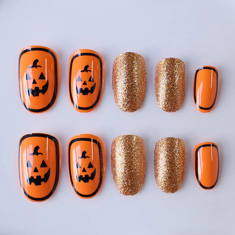 Festive Halloween Nagelkunst Verbesserungen Karnz