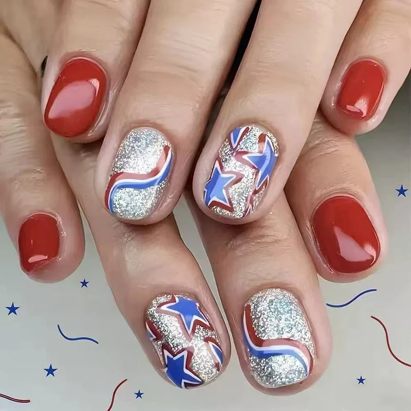 Festliche Glitzernde Stern- und Streifen-Nagelkunst Karnz