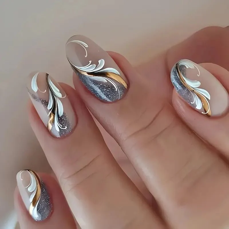 Elegante Ombre Nagelkunst Karnz
