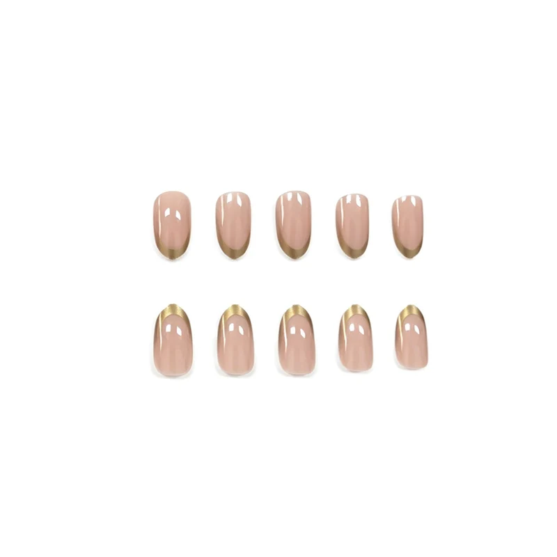 Elegante Metallic French Tip Nagelverzierung Karnz