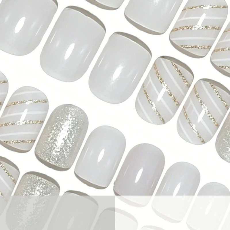 Elegante Glitzer-Nagelkunstverzierungen Karnz