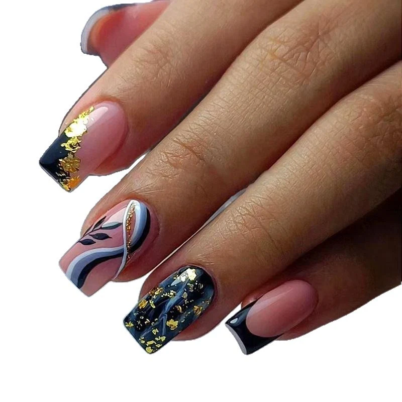 Elegante französische Tipp Acryl Nagelkunst Karnz