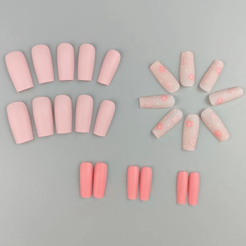 Elegante florale Acrylnagelverlängerungen Karnz 1789915616