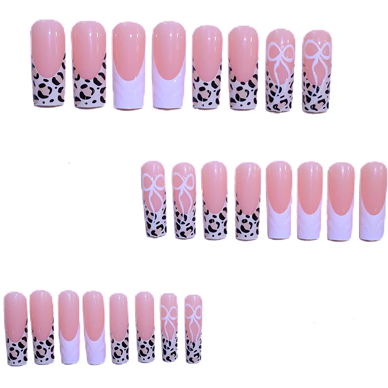 Elegante 3D Leopard Druck Nagel Kunst Verbesserungen Karnz