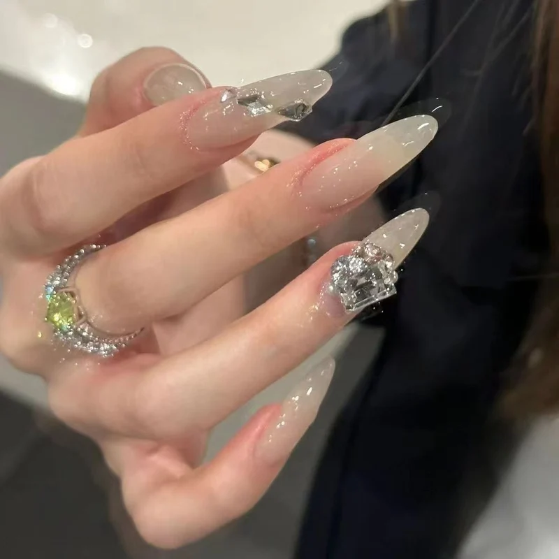 Elegante 3D Dekorative Nagelkunst Verschönerungen Karnz