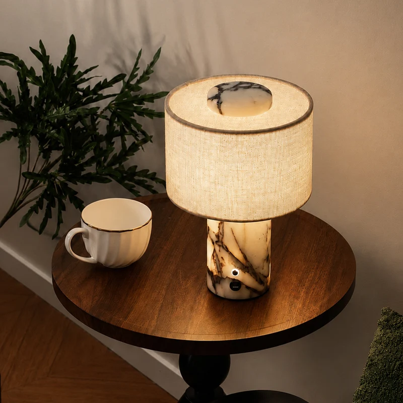 Moderne Steinbasis LED Tischlampe