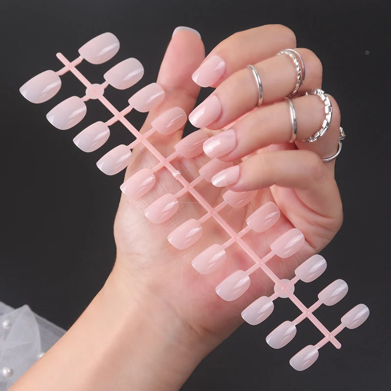 Glänzendes Nagelkunstset Karnz