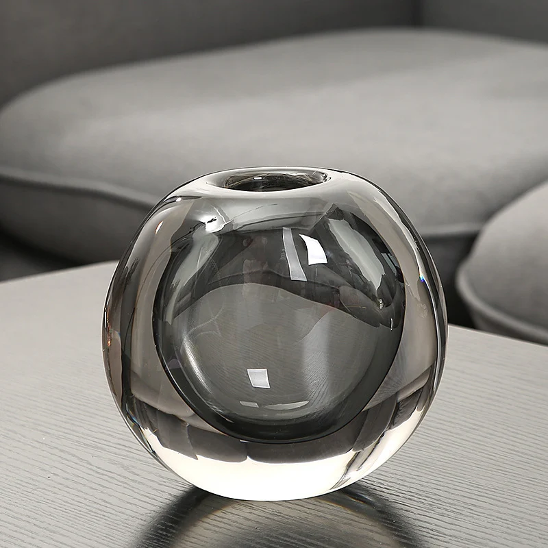 Handgefertigte solide Glas-Bud-Vase mit skulpturalem Hohlkern Karnz