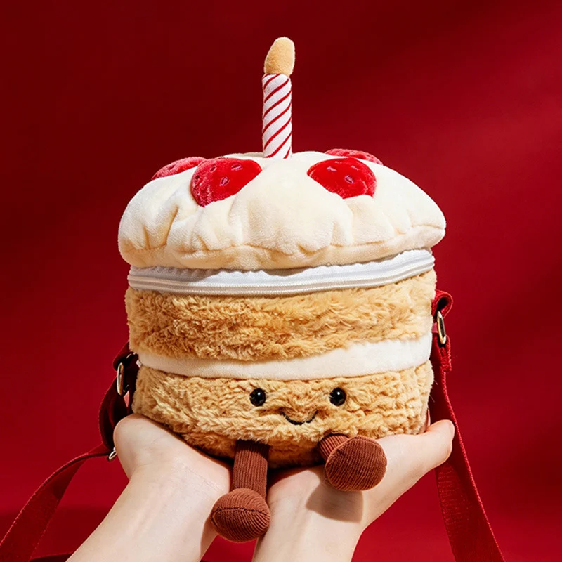 Plüsch Geschichteter Kuchen Umhängetasche mit Erdbeer-Applikationen & Kerzen-Topper Karnz