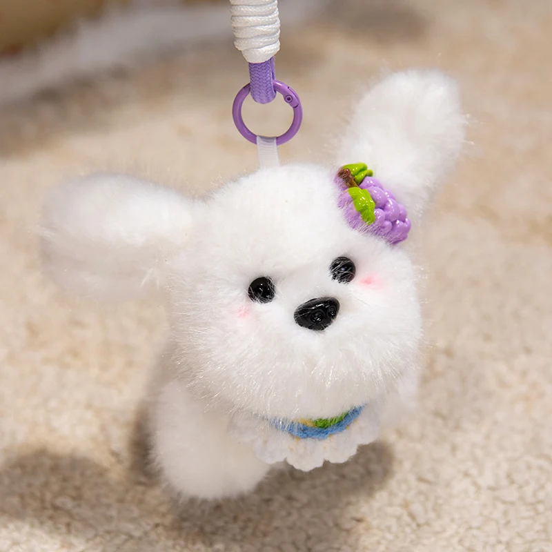 Flauschiger Bunny Taschenanhänger Schlüsselanhänger mit Kunstfell-Plüschkörper und dekorativem Harz-Akzent Karnz