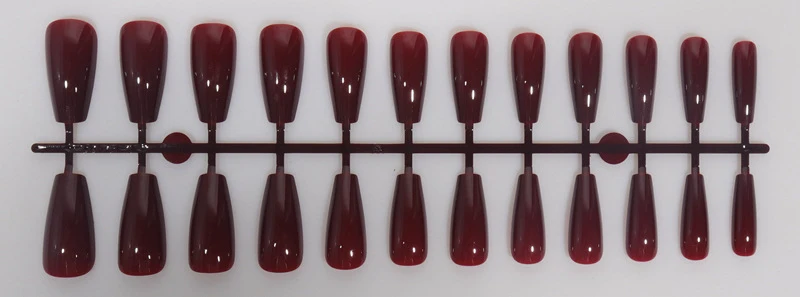 Atemberaubende schwarze Stiletto Press-On Nägel Karnz