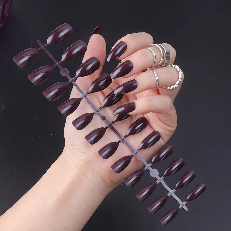 Stiletto Press-On Nägel mit glänzendem Finish Karnz