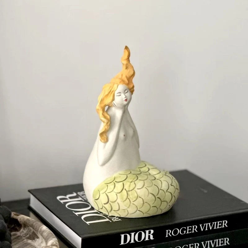 Künstlerische Meerjungfrauenstatue