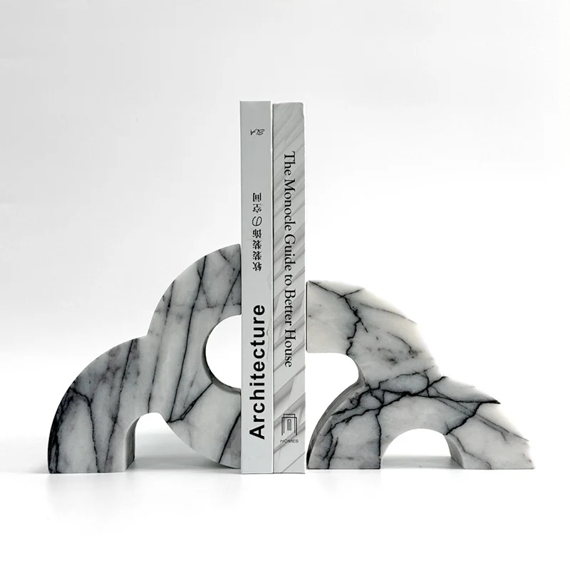 Künstlerische Geometrie Buchstützen