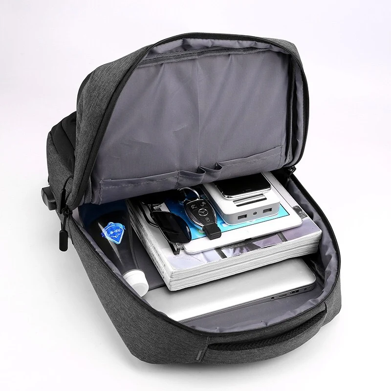 Moderner Business-Rucksack mit Usb-Ladeanschluss Karnz