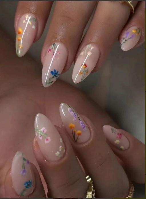 Florale Künstlerische Nagelverstärkungen Karnz