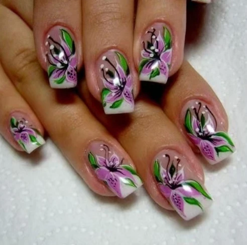 Florale Kunst Nagelverstärkungen Karnz