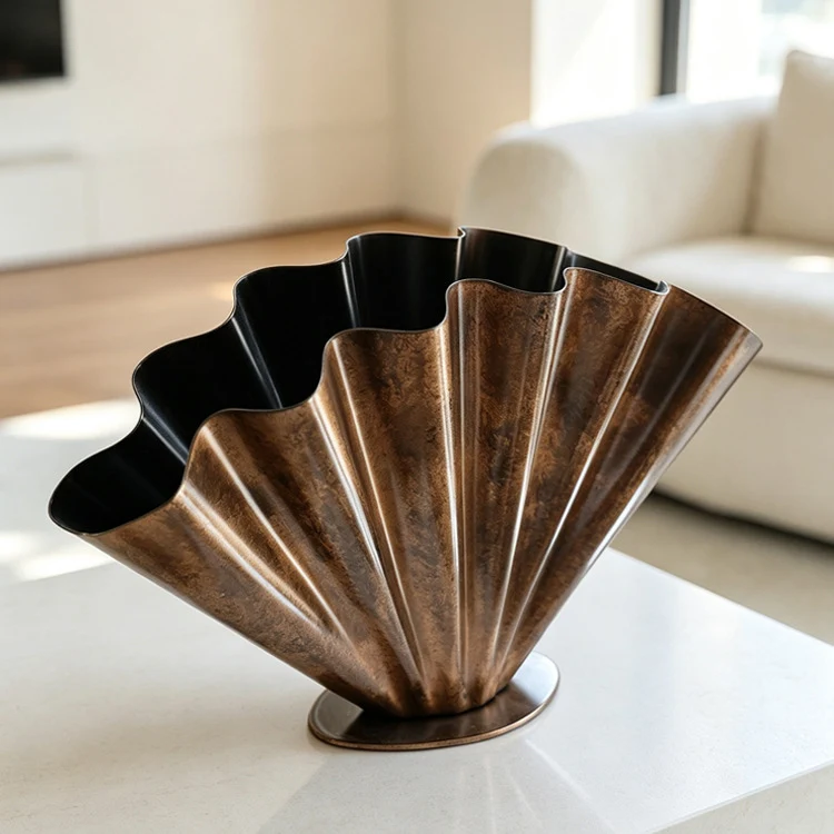 Moderne Künstlerische Metall Blumen Vase