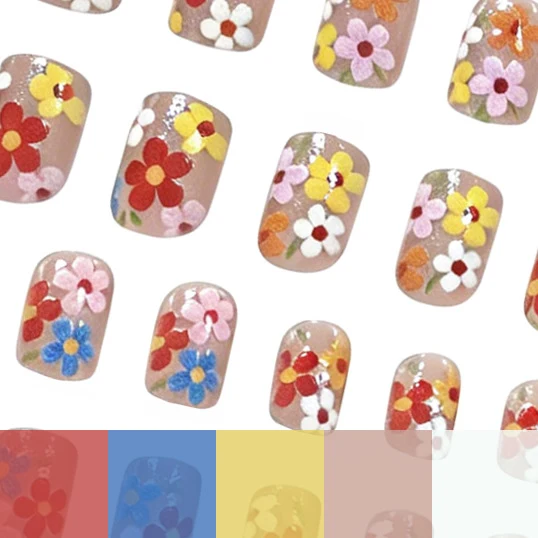 Blumeninspiriertes Acryl-Nageldesign Karnz