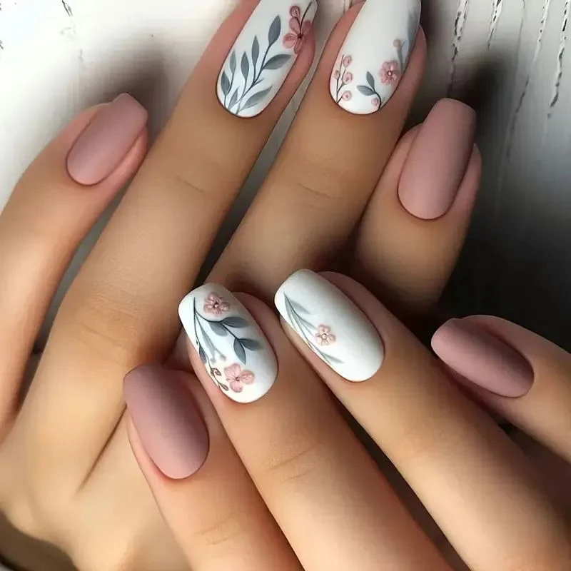 Florale Französische Spitze Acrylnagelverstärkungen Karnz