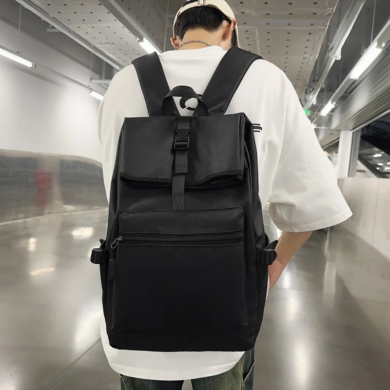 Vielseitiger Reiserrucksack mit verstärkter Struktur Karnz